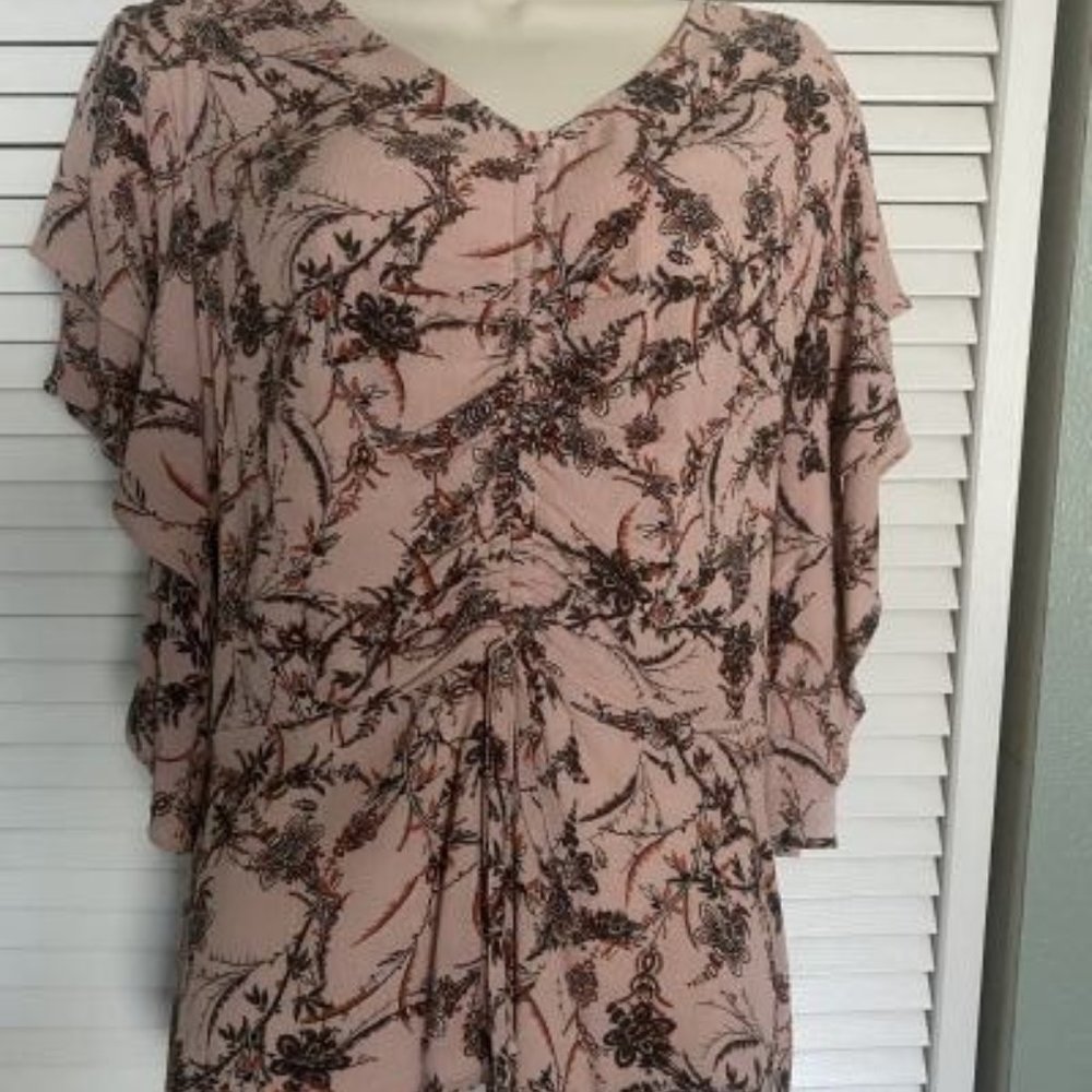 Feminine Pink Print Top